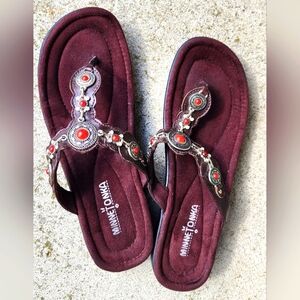 Minneronka Boca Sandals. NEW